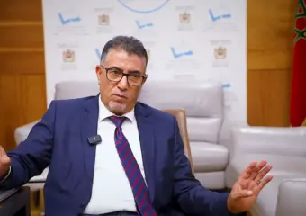 من هو رشيد حموني الوزير المنتدب المكلف بالإدماج الاجتماعي؟