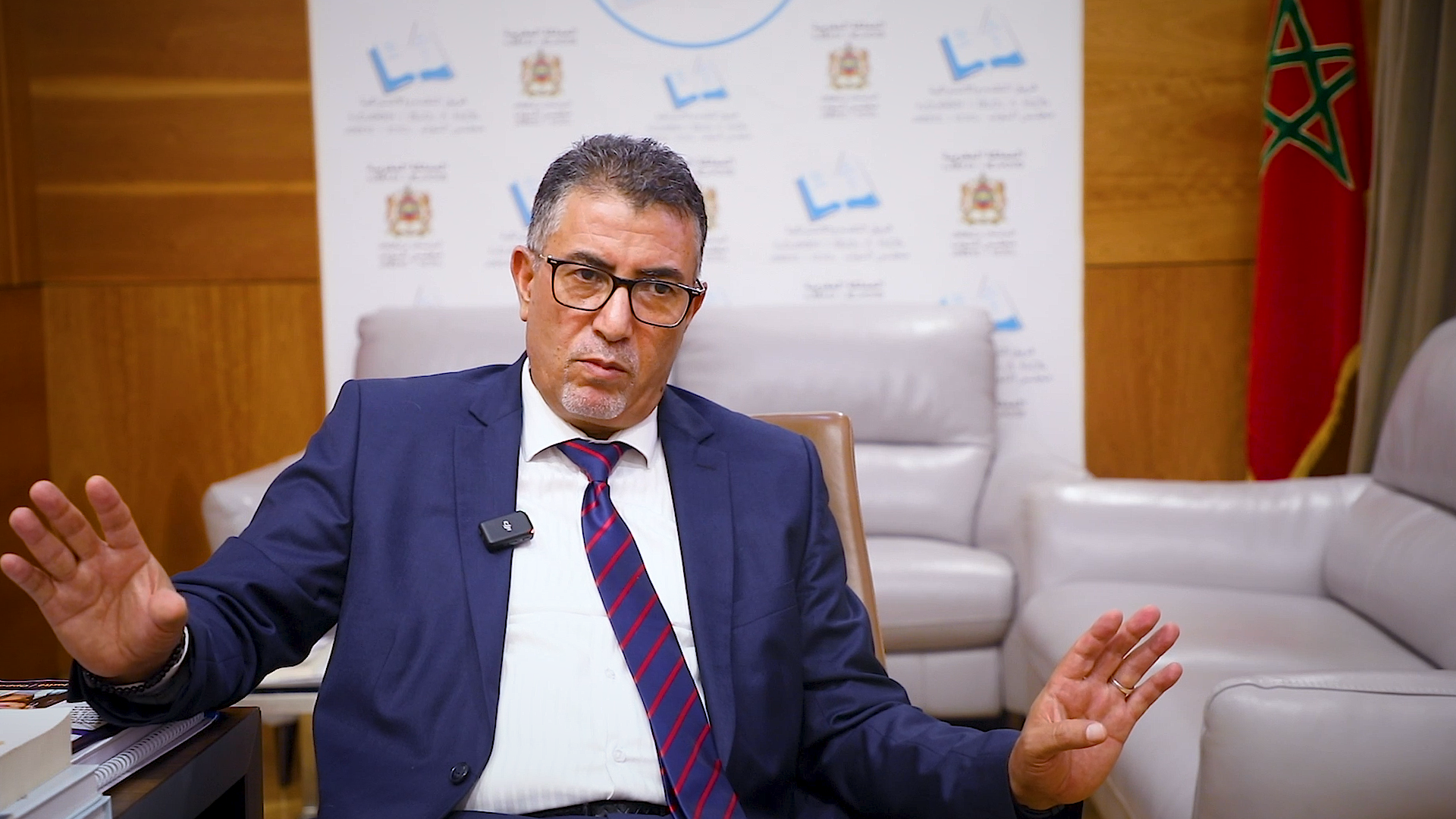 حموني: “الميركاتو السياسي” قبل الانتخابات يسيء للمشهد الديمقراطي
