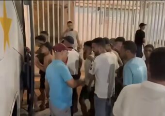 بدء إعادة المتسللين لسبتة المُحتلة وحصيلة القتلى ترتفع لـ15 “على الأقل”