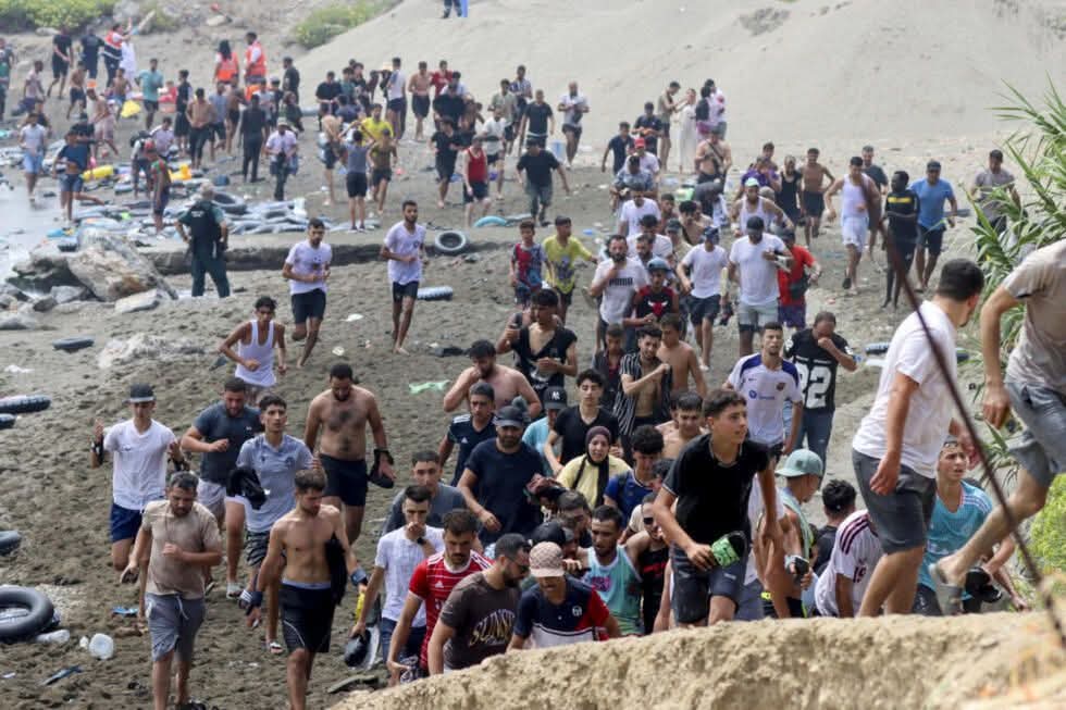 19 قتيلا وموجة عودة طوعية.. الوجه المأساوي للعبور الجماعي نحو سبتة المحتلة