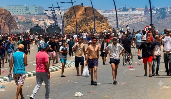 “لا تستحق كل هذه المعاناة”.. عائدون من سبتة يروون تفاصيل الرحلة