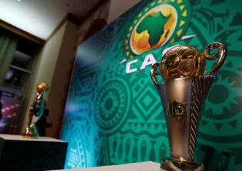 كأس “الكاف”: القرعة تضع الرجاء والجيش في مواجهات متكافئة