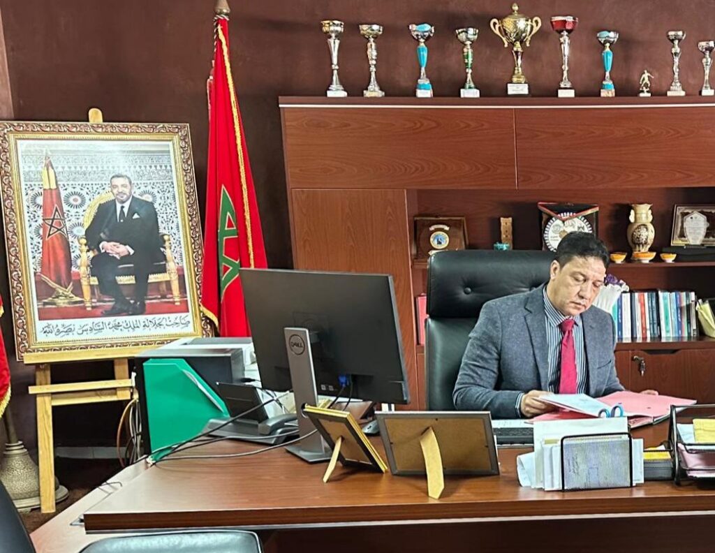 التوقيت الميسر بالجامعات والأجندات السياسوية