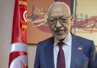 راشد الغنوشي يواصل إضرابه عن الطعام والدواء