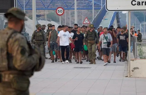 نائبة سانشيز: نعمل مع المغرب لإعادة قاصري سبتة بأقصى الضمانات