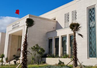 تحديد موعد محاكمة نجل رياض مزور في قضية إهانة موظفين