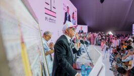 بركة في تجمع حاشد بالداخلة: “الاستقلال” له شرعية تاريخية بالأقاليم الجنوبية