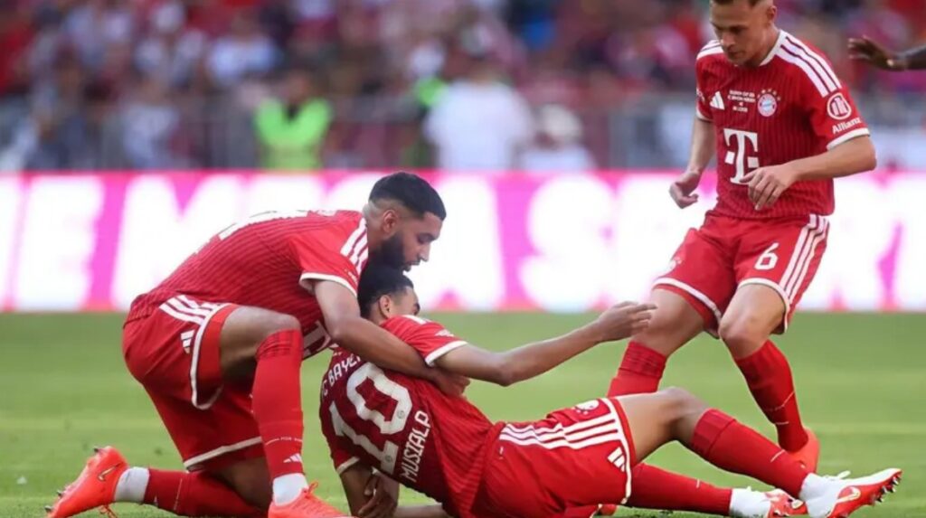 موسيالا يستأنف تدريباته مع بايرن بعد تجاوزه الأزمة الصحية