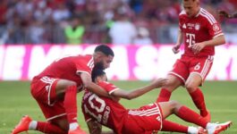 موسيالا يستأنف تدريباته مع بايرن بعد تجاوزه الأزمة الصحية