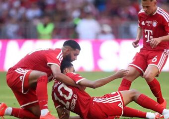 موسيالا يستأنف تدريباته مع بايرن بعد تجاوزه الأزمة الصحية