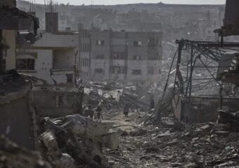 من قبو صغير.. أطفال ناجون من الإبادة بغزة يطلقون صوتهم للعالم