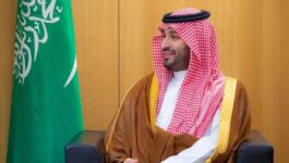 ولى عهد السعودية يزور فرنسا الأحد ويلتقي مع ماكرون