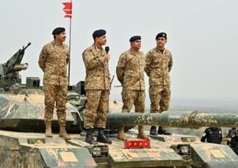 الجيش الباكستاني يقضي على 49 “إرهابيا” في عمليات أمنية