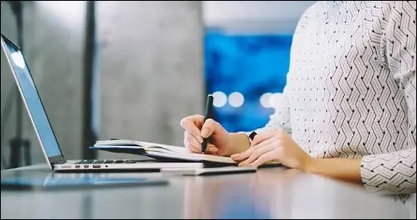 السياحة العالمية.. النساء أغلبية في الوظائف وأقلية بالقيادة