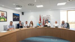 الأحرار يقطع شعرة معاوية مع البام ويرفض ضغوط الجرار على برلمانيين ومنتخبين