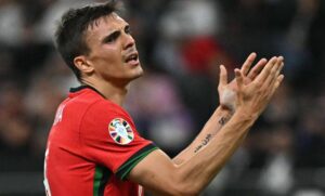 البرتغالي جواو بالينيا ينتقل إلى بنفيكا