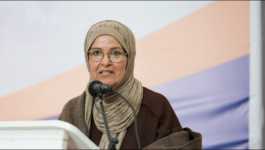 فاطمة وشاي تهاجم خصومها السياسيين وتدافع عن اختيارها للعدالة والتنمية