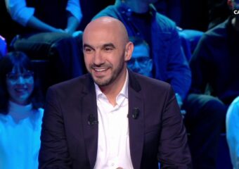 رسمياً.. الركراكي ينضم إلى طاقم “كانال بلس”