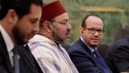دراسة أكاديمية تفكك “حكومة الظل” وتعيد قراءة موقع المستشار الملكي في المغرب  