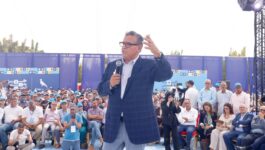 أخنوش: لجأنا لاستيراد الأغنام بسبب الجفاف و”البام” يُسيِّس أزمة القطيع