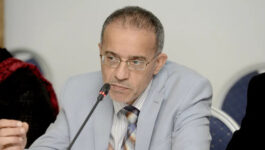 غزة والصمت التآمري حين يتحول الزمن من شاهد على الجريمة إلى أداة لنسيانها