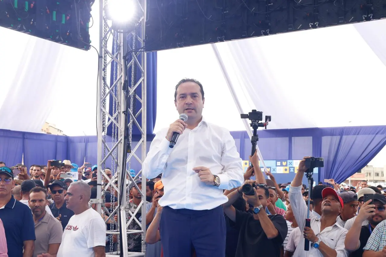 شوكي لـ”مدار21″: رفع السميك لـ5 آلاف درهم سيتم باتفاق مع الفرقاء الاجتماعيين