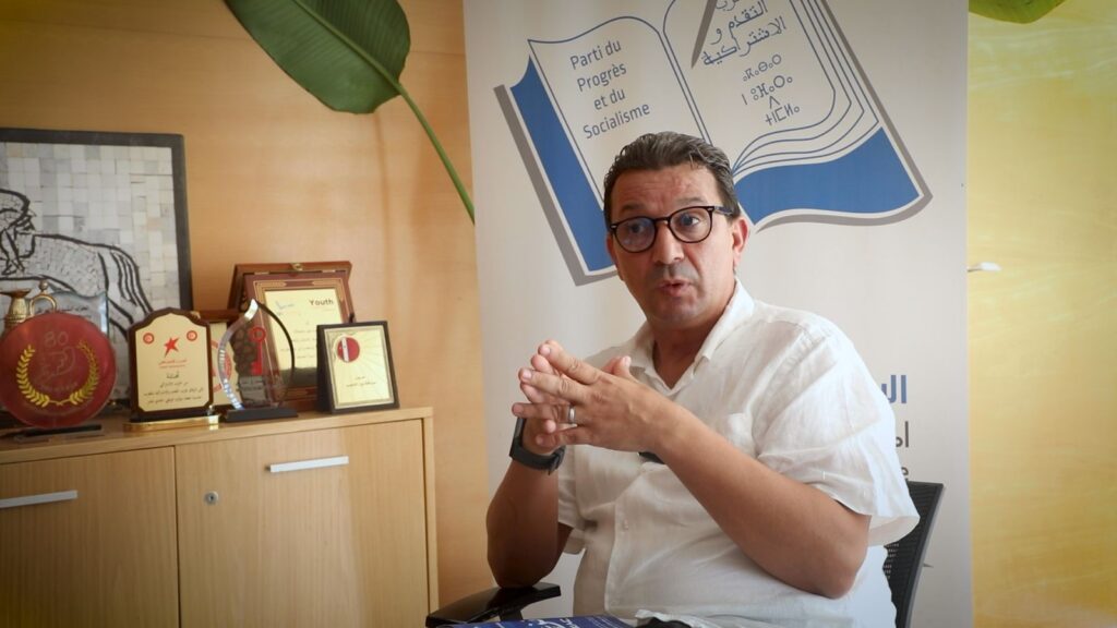 الصنهاجي: التقاطب بين “الأحرار” و”البام” مصطنع وينفر المغاربة من السياسة