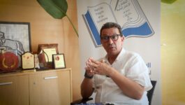الصنهاجي: التقاطب بين “الأحرار” و”البام” مصطنع وينفر المغاربة من السياسة