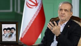 الرئيس الإيراني: مستمرون في المواجهة حتى يندم المعتدون