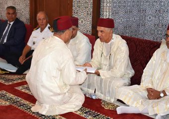 تسليم هبات ملكية لعدد من الزوايا