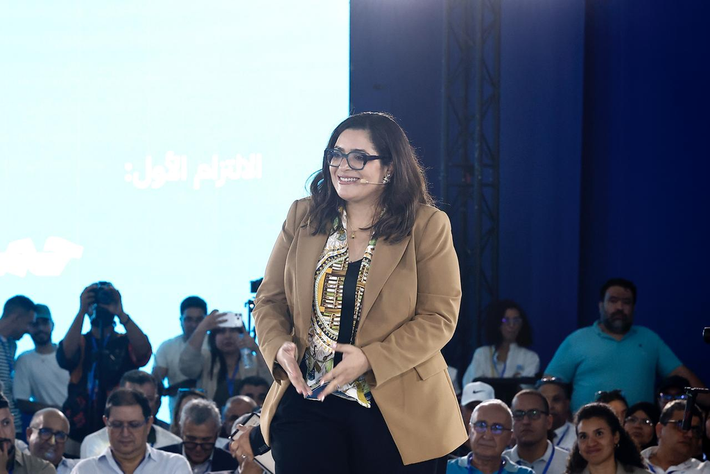 “الأحرار” يعين سلمى بنعزيز ناطقة رسمية باسم الحزب خلال الحملة الانتخابية
