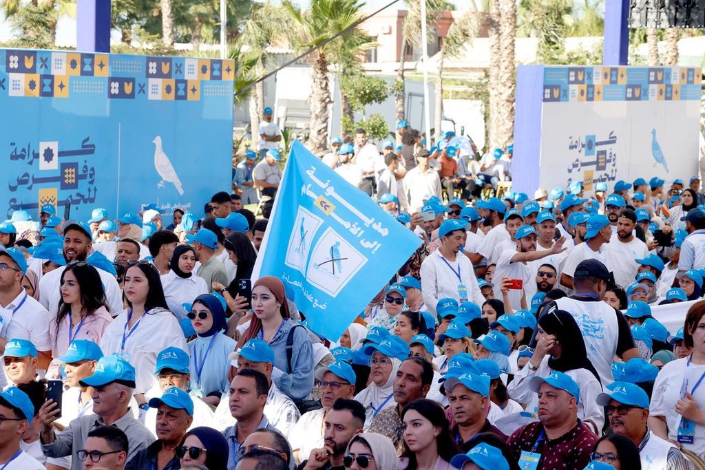 بطموح صدارة الانتخابات.. “الأحرار” يستهلّون حملتهم من مديونة وينتقدون “شعبوية” الخصوم