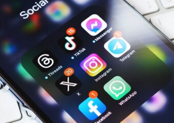 من فايسبوك إلى تيك توك.. هل يغير الرقمي قواعد اللعبة الانتخابية بالمغرب؟