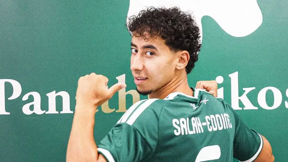 أنس صلاح الدين ينضم إلى باناثينايكوس اليوناني