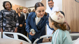 شراكة إنسانية تجمّع الأميرة والسيدة الأولى لكينيا
