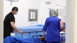 شغيلة “المجموعة الصحية للرباط” تتمسك بتعويضات المسؤولية والحركة الانتقالية