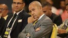 بوزوباع يقدم استقالته من رئاسة “الماص”