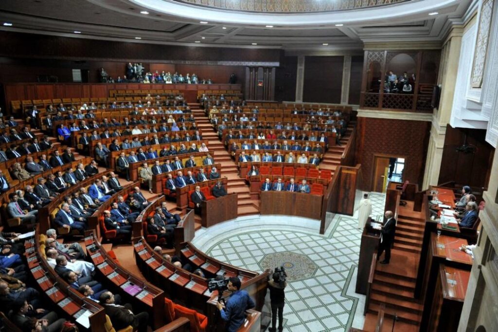 نمط الاقتراع في المغرب.. كيف تتحول أصوات الناخبين إلى مقاعد؟