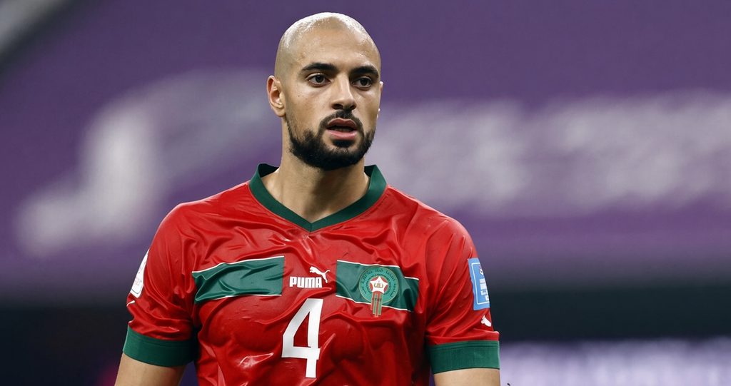 أمرابط يرد على وهبي: تصريحاته غريبة ولم يسبق أن أشترطت الرسمية