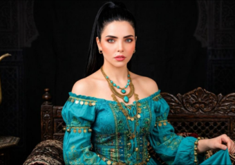 “قنديل لالة”.. فاطمة الزهراء أحرار تجسد “بوعارة” على خشبة المسرح