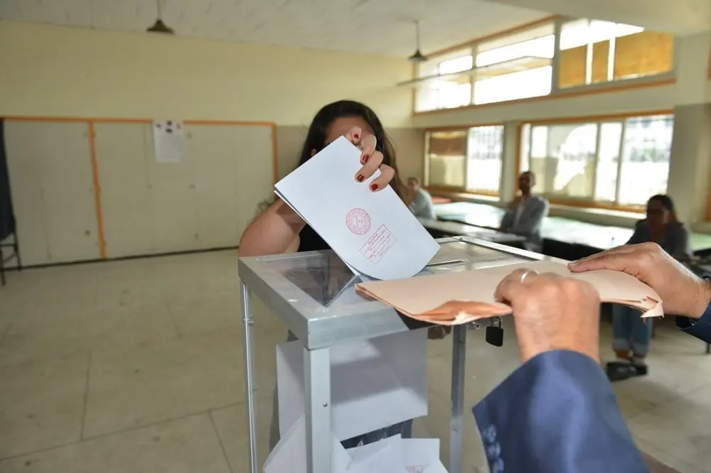 انتخابات.. 227 برلمانياً يَسعون لتثبيت مقاعدهم و28 حزباً في سباق التنافس