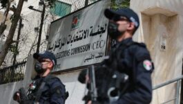 غزة تنتخب.. لجنة الانتخابات تعتزم توفير نحو 110 مراكز اقتراع والأمن التحدي الأبرز