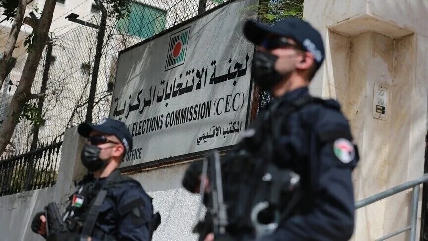 غزة تنتخب.. لجنة الانتخابات تعتزم توفير نحو 110 مراكز اقتراع والأمن التحدي الأبرز