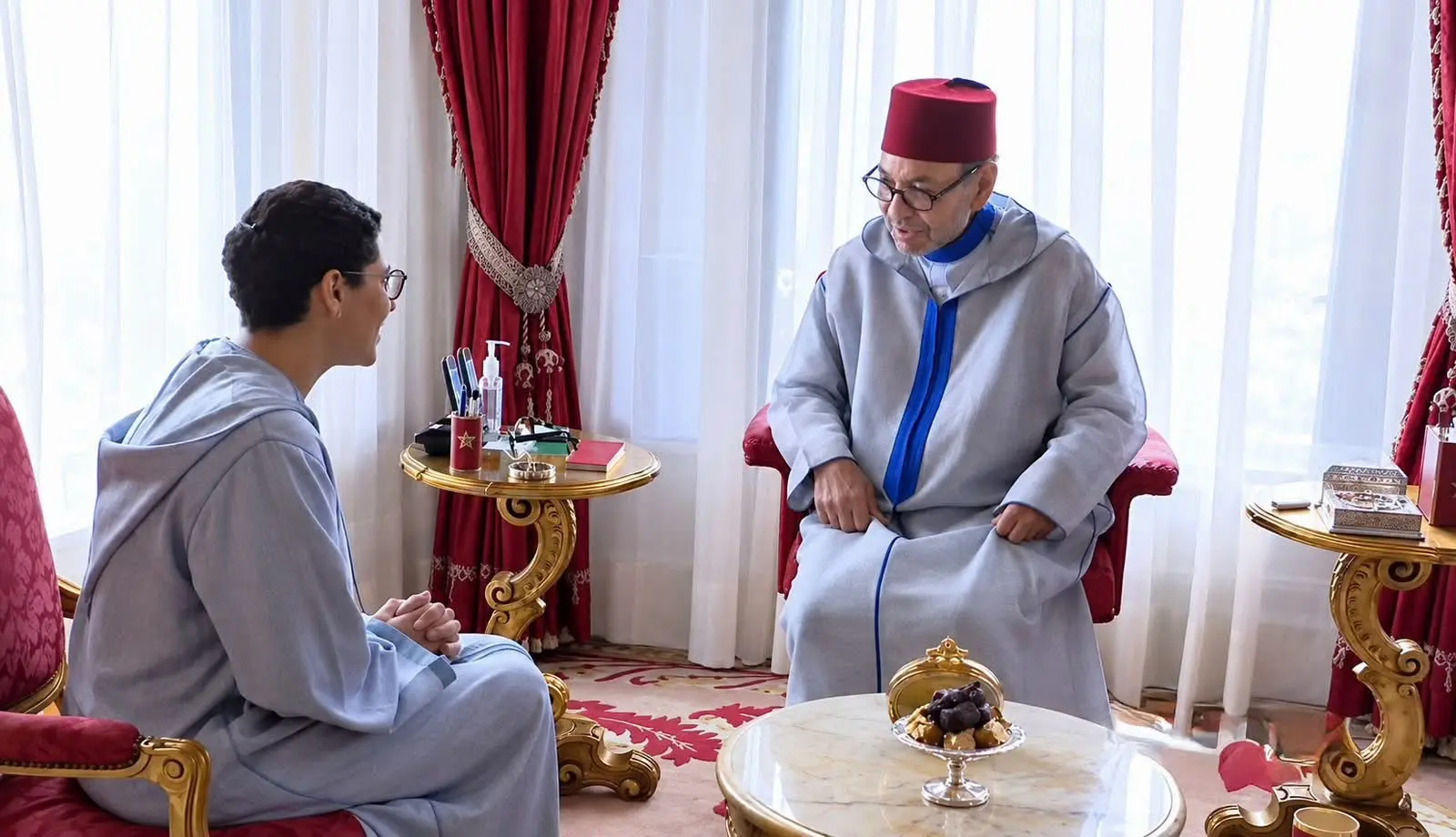 رسمياً.. الملك يعين فاطمة الزهراء المنصوري أول امرأة رئيسة للحكومة المغربية
