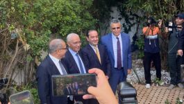 بوسعيد والطالبي وشوكي يصلون مقر “البام” لبدء مشاورات تشكيل الحكومة