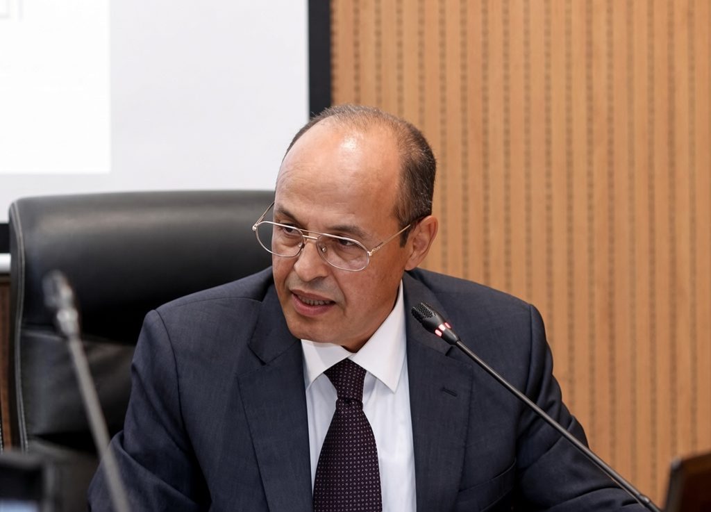 توظيف المعاناة …..لماذا ترفض الجزائر إحصاء ساكنة تندوف؟