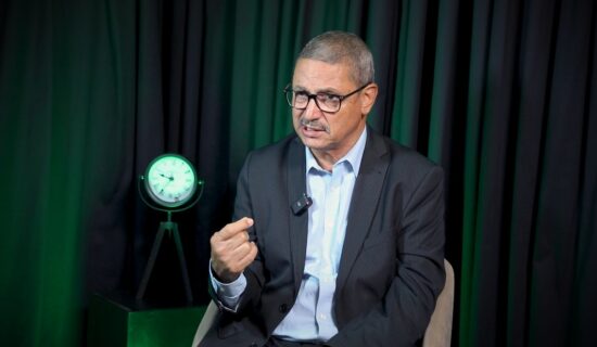 قراقي: تحالف “البام” وأحزاب الكتلة منطقُ أرقامٍ وما يفرقهم أكثر مما يجمعهم