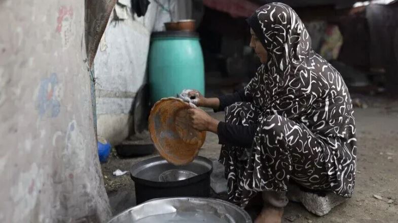 إجهاض وولادات مبكرة وسوء تغذية.. كيف أثرت حرب غزة على النساء؟