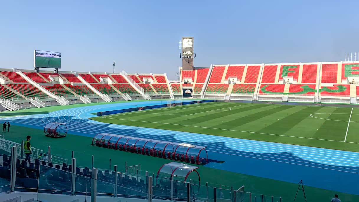 عمدة فاس يبرر الإغلاق المفاجئ للملعب الكبير ويربطه بالاستعداد للمونديال