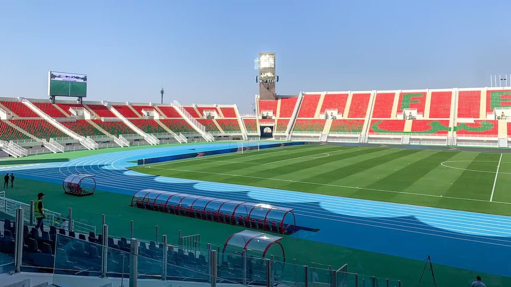 عمدة فاس يبرر الإغلاق المفاجئ للملعب الكبير ويربطه بالاستعداد للمونديال